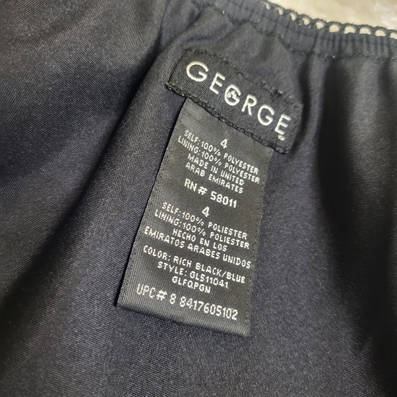 George Women's Skirt, Black with Blue Circles, Size 4 - Picture 6 of 6